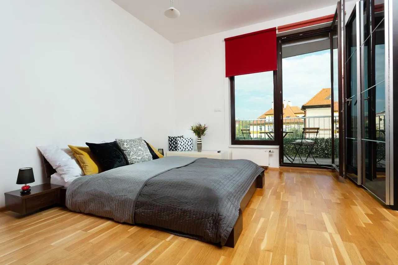 Prague Days - Family 2Bdr Apt - Garage Parking - Balcony location